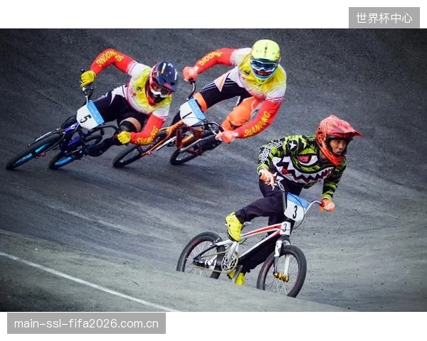 数据显示，BMX竞速起步阶段的峰值功率输出是决定第一直道优势的关键。